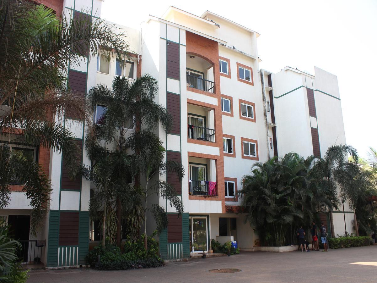 Modern Studio Arpora Exterior photo